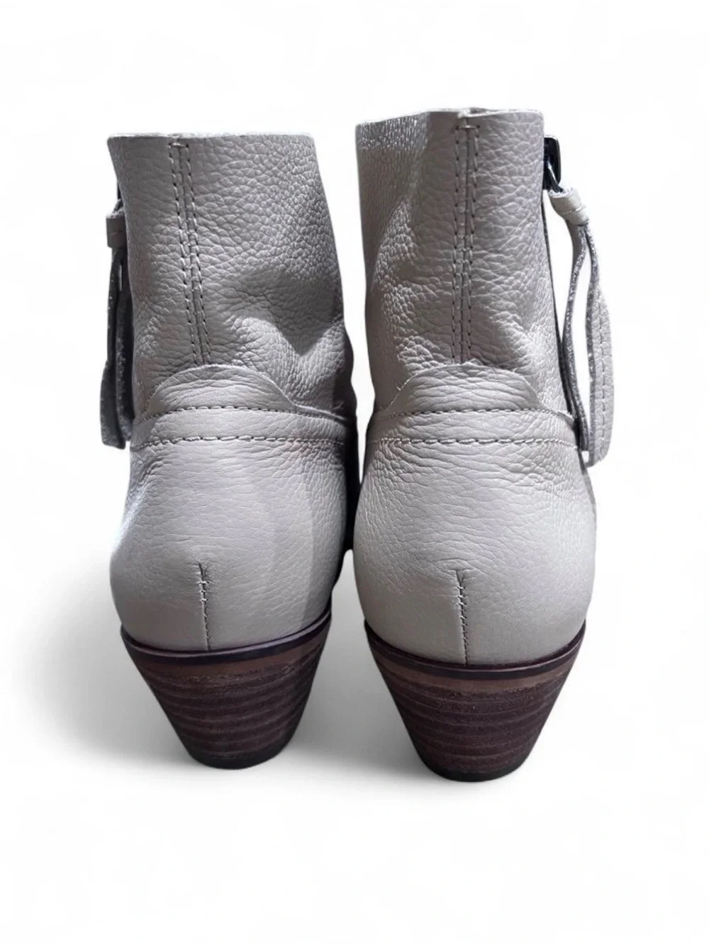 Frye& Co White Leather Zip Ankle Booties